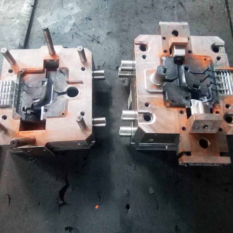 Process flow and difference between die casting and forging