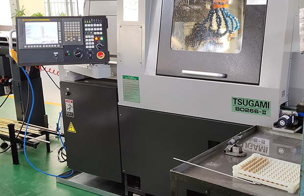 Automatic Lathe longitudinal