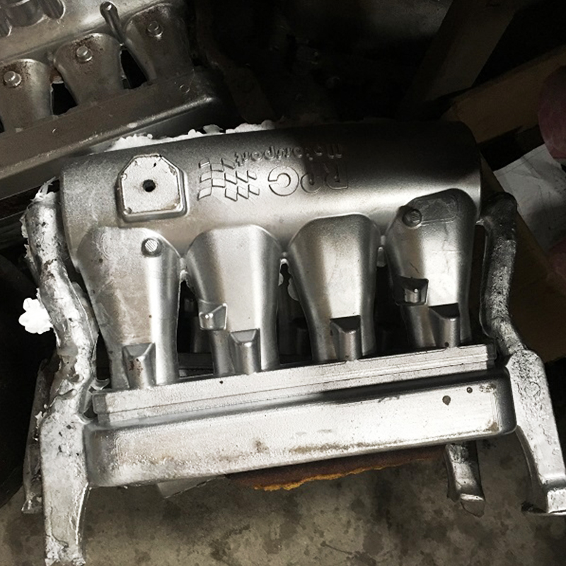 Chevy Aluminum Intake Manifold